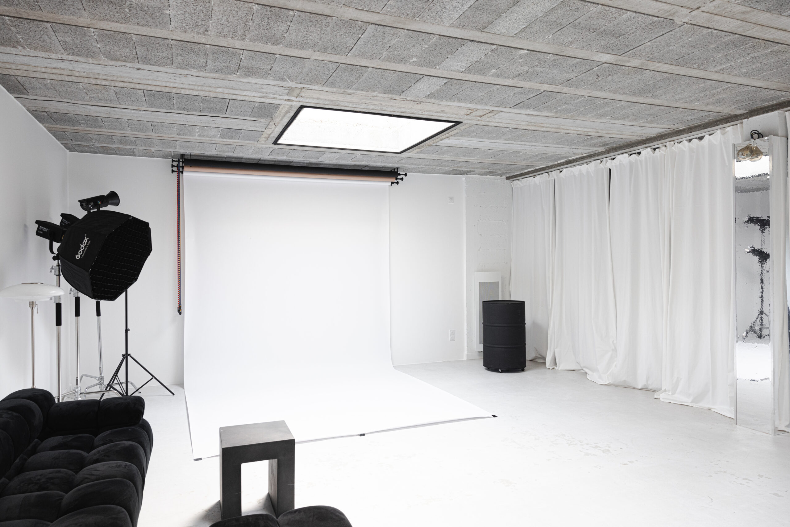 cropped-favicone-neway.png neway-studio-photo-video-annecy-01